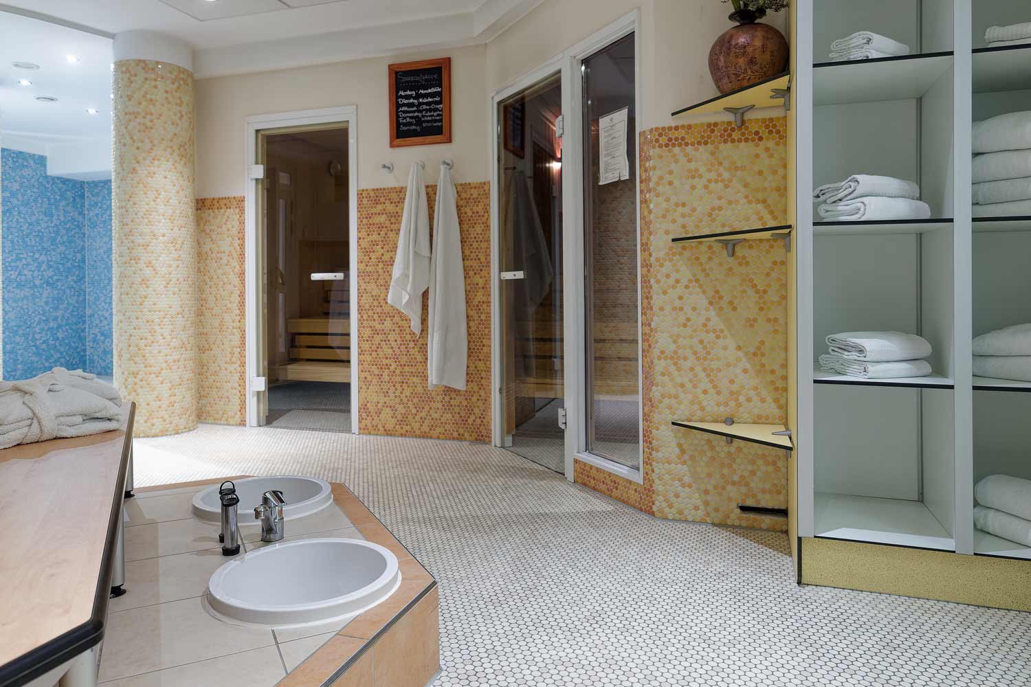 Ruhiger Saunabereich im Hotel von Euch in Meppen mit entspannter Atmosphäre