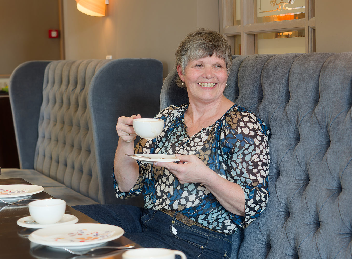 Glückliche Gäste genießen eines der Arrangements im Hotel von Euch in Meppen